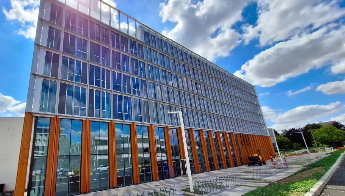 CY Cergy Paris Université inaugure la Maison de la Recherche Annie Ernaux